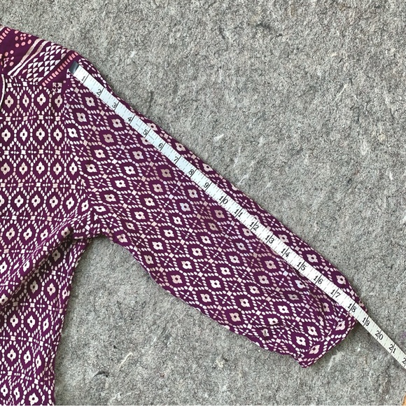 purple and white ikat geometric print flowy 3/4 sleeve tunic dress - Picture 14 of 16